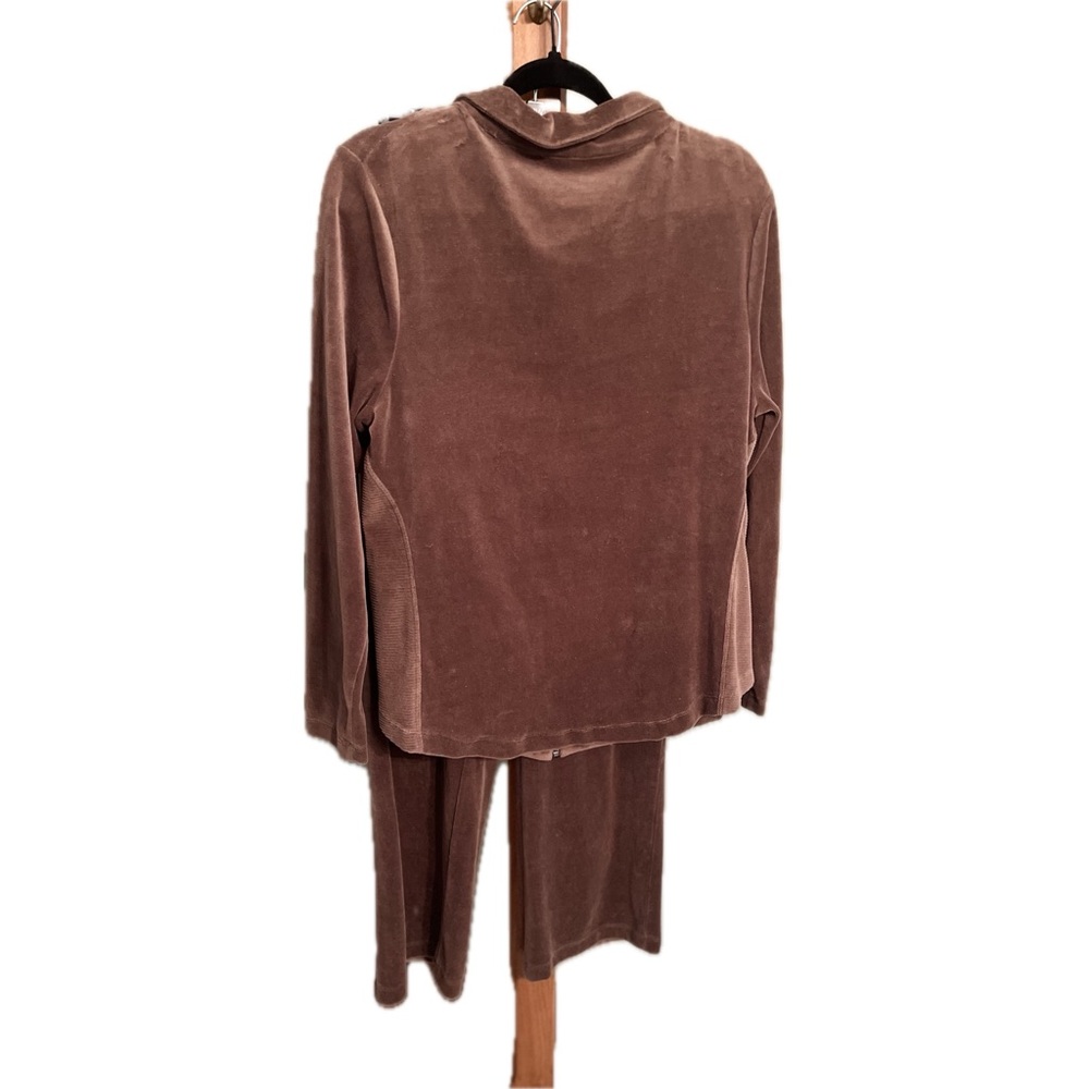 Westbound Brown Velour Women's Set size large - Picture 3 of 8